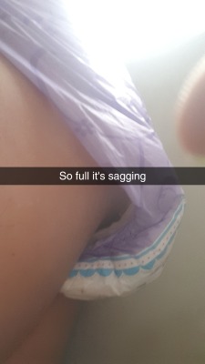 asiandiapercutie:  naps-and-nappies: I am Home! I will start posting regularly again after I get settled. Like if you know this feeling :p 