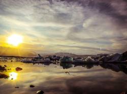 toxicvisionclothing:  A sunset in Iceland… #toxicvision #traveltheworld #iceland