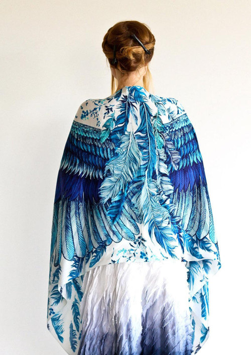 mymodernmetselects:  With spring fast approaching, it’s the perfect time to incorporate lightweight scarves back into your wardrobe. Shovava has a fantastic selection of silk accessories inspired by winged creatures. Evoking a carefree feeling, these