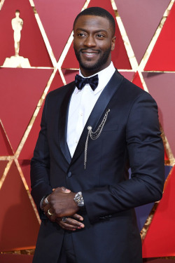 soph-okonedo:  Aldis Hodge attends the 89th Annual Academy Awards at Hollywood &amp; Highland Center on February 26, 2017 in Hollywood, California  