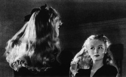 missveronicalakes:  Veronica Lake in the 1940s. 