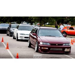 drivenbydreams:  @patelbp_rhdturbo’s rhd turbo accord wagon along with his old wagon behind him.  Such amazing greatness. Breaking necks left and right.