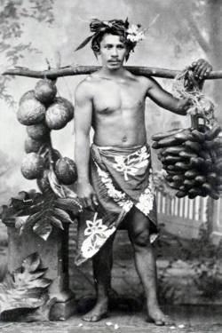 sisterwolf:  Tahitian man with breadfruit, c 1880 