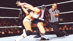 So happy to see AJ wrestling a lot more! That black widow submission hold is epic!