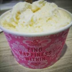 Find #Happiness 😀 within #Rum 🍷 #IceCream 🍷 (at Marble Slab Creamery at Kallang Wave Mall)