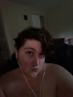 mintyfreshkid2:  Hello I’m sweaty, tired from work, but feeling cute thanks to everyone on Twitter so goodnight/afternoon~   Freaking stunning