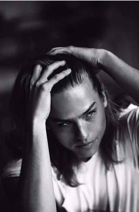 XXX theclassymike:  Dylan Sprouse looks fantastic photo