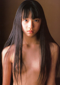 Chiaki Kuriyama photo by Kishin Shinoyama for Shinwa-Shōjo(Girl of Myth), 1997