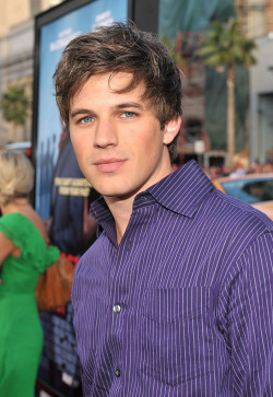 fuckyeamattlanter:  fyeahmattlanter:whytheyrehot:   Why He’s Hot:  He plays a bad boy in the new 90210. Scratch that, Matt Lanter is a  drool-worthy, breath-taking, mouth-watering, jaw-dropping, uber-sexy BAD BOY. But he is the most adorable &amp;