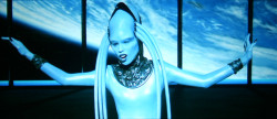 scrambledbits:  via www.moesrealm.com Fifth Element is on. Sweet!  One of my favorites parts of the movie!
