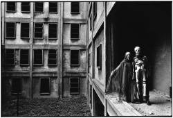 Skeletons, Psychiatric Ward, Buenos Aires photo by Eduardo Gil, 1985