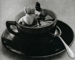 liquidnight:  Manassé The Coffee Bath, circa 1933 From Divas and Lovers: The Erotic Art of Studio Manassé 