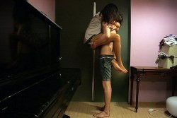 thiswasnteasy:  (via burstintofire, fuckyeahgreatshit)    I want this. Not the lust. Somebody wanting to hold me and just be there with me. And wanting to be with me.