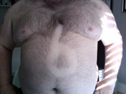 bearbulge:  electricunderwear:  pnwcub:  hellfried98:  Nick Frost shaves chest for BBC 6!