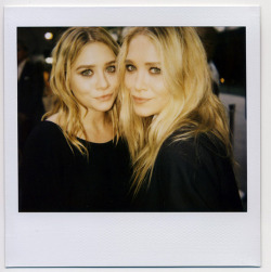 Olsen Twins. (via fucklittle, diamondrefusal)