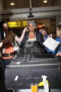 I got papped with Aston -.-