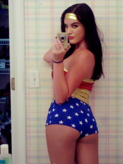 omgcomicgirls:  kelseyalexandragee:  I need my lasso.  kelseyalexandragee has some good costumes, Wonder Woman is an obvious favorite. 