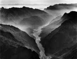 The Yangtse river passing through the Wushan, or Magic Mountain, Gorge; Szechwan Province, China photo by Dmitri Kessel for LIFE, 1946