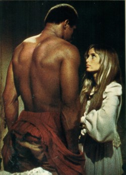 Greg69Sheryl:  A Scene From The 1975 Movie “Mandingo.” Even 19Th-Century White