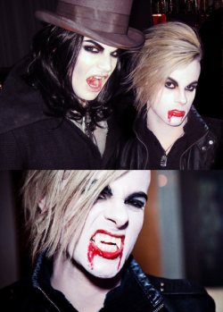 zapcrashboom:  glambrosiah:  Mmmmmmm….  Is it just me or do their costumes make it look like Tommy is Adam’s fledgling?   If I were stuck in an alley with these two gorgeous vampires, I wouldn’t plead for them to let me go, I’d plead for them