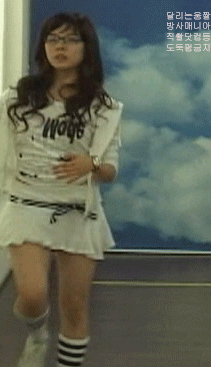 sonyuhday:  890515:  yurisistable:  I AM POSTING THIS AGAIN  THE FIRST SUNNY GIF I EVER SPAZZED OVER  OH HAAAI :D  has everything i like,sexy legs,specs the socks. tubesocks on a girl and a mini skirt is FULL OF WIN