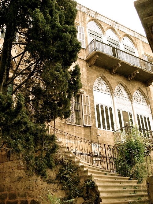 fuckyeahmiddleeast:  An old house in Beirut, Lebanon. Submitted by ana3rabi  I think I would’ve studied architecture if I wasn’t so terrible at math. 