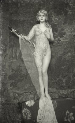 vintagegal:   Ziegfeld Follies girl by Alfred