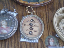 Saint relics for sale in the Mexican town