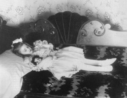 fuckyeahcourtneylove: A lot of the photos of deceased children were called Angel Photos apparently it was quite a common practice in the late 1800’s early 1900’s. Often it was the only photograph a family had of a child. This little girl on the cover