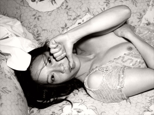 Sex awesomeasianchicks:  Lucy Liu (劉玉玲) pictures
