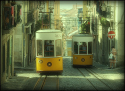 allthingseurope:  Lisboa, Portugal by ol98