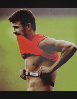 To all Piqué fans. I know you&rsquo;ll love this. (i&rsquo;m also loving it&hellip;)