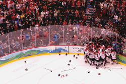 onetwodaisy:  2010 Gold Medalists, Team Canada (Men’s hockey) 