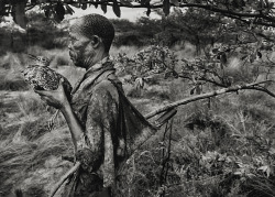 Bushmen, Botswana photo by Sebastião Salgado, 2008