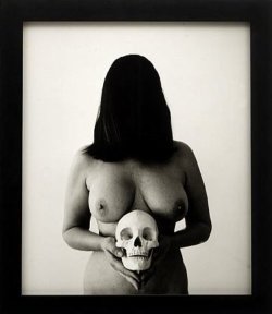 frenchtwist: Self Portrait with Skull by