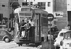 Napoli, 1960 photo by Gianni Berengo Gardin