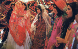 iraninimage:Photo by: Nasrollah Kasraian / Qashqai Wedding, Fars province 