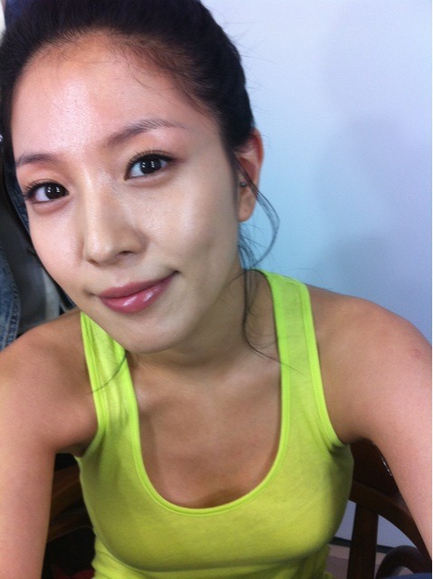 whimsicalchild:  WAE SO PURTY? <33333 http://twitter.com/#!/BoA_1105  BoA was the 1st kpop star i ever heard of. but SNSD actually made me LISTEN to kpop.