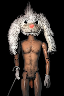 Magician&rsquo;s Rabbit - Plastique art by Alexander Guerra Plastiquehouse.com 