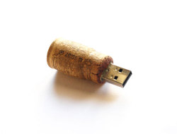 Cork USB.