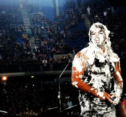 codeaires:  Yes, Metallica bassist Robert Trujillo is covered in whipped cream. No, you are not legally permitted to lick it off of him.  ♥ @Zacketow 