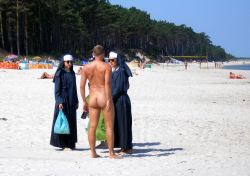nudeforjoy:  Nuns and nudes.  Why not?