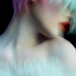 Homeofthevain:  Nick Knight, Ode Couture #6 (For V #71) More Nick Knight. 