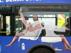 backtoearth:  LOL omg best bus ad ever. 