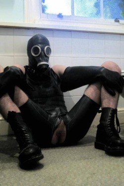 sqwhirlly:  Rubber Pig! 