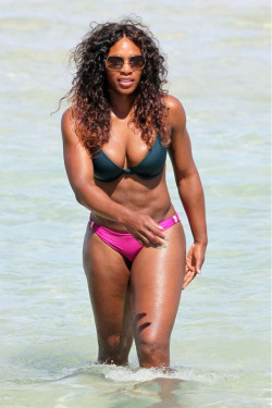 Serena Williams in the water