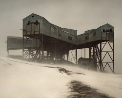 melisaki:  The Arctic Station photo by Reuben