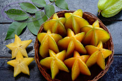demi-victoria:  Star fruits really do exist!