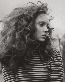 Jordan-Tiberio:  Lily Cole In Vogue Italia May 2005 By Tom Betterton And Jenny Gage