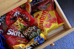 this is so my nightstand drawer